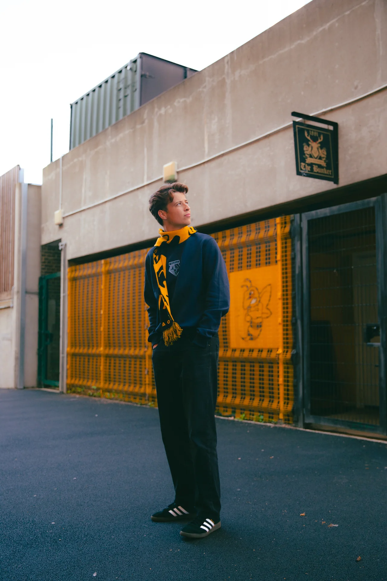 AOF x Watford Abstract Crest - Scarf - Image 3